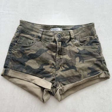 Jeansshorts Bershka 34 Camouflage