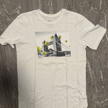 T-Shirt Nike bianca stampata