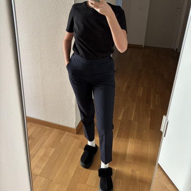 Pantaloni eleganti slim-fit UNIQLO Navy
