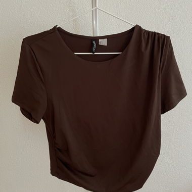 Brown H&M T-Shirt