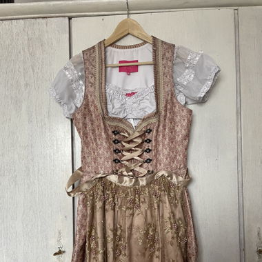 Dirndl