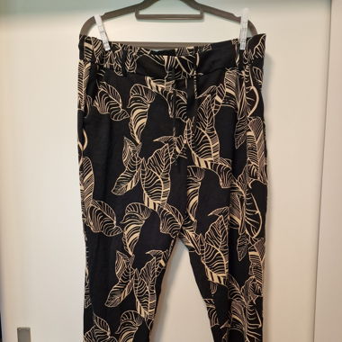 Stoffhose mit Gummizug