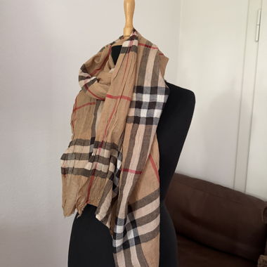 Écharpe Burberry à carreaux