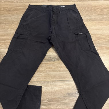 Pantalon cargo noir Volcom