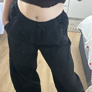 Parachute-Hose Zara