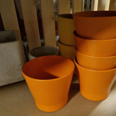 Orange pots 5