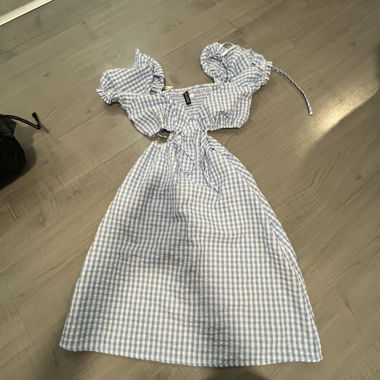 Abito Gingham di DIVIDED