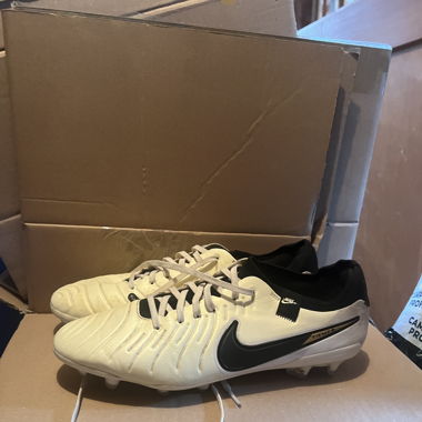 Nike Tiempo Pro Fussballschuhe Gr.42