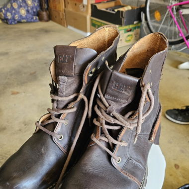 Bottines CAT hommes T 45