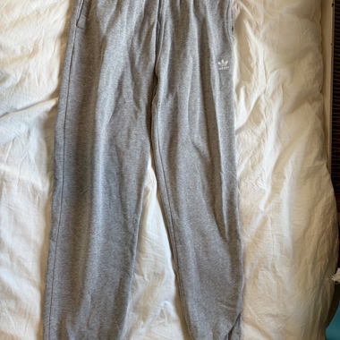 Pantalon de jogging Adidas gris