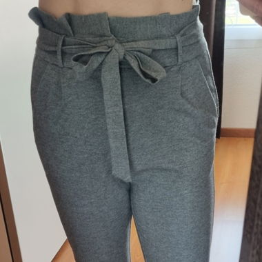 Pantalon gris style training