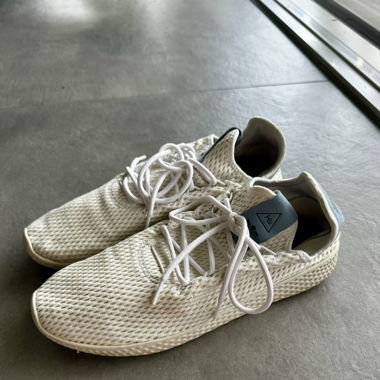 Chaussure Adidas Pharell Williams 