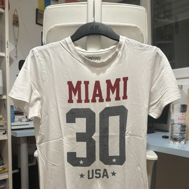 White T-shirt 