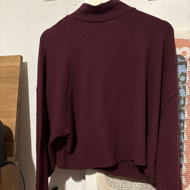 croped sweater