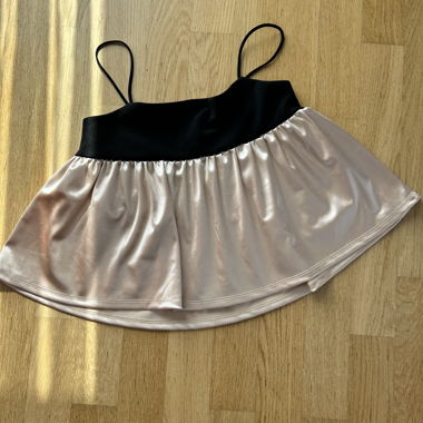 Top in raso ASOS DESIGN