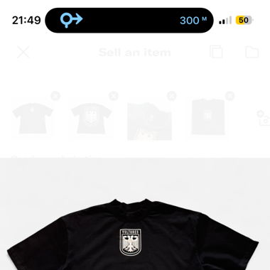 YEEZY T-SHIRT 