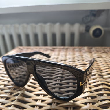 Sonnenbrille ganz neu 