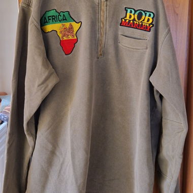 Pull Bob Marley/Africa