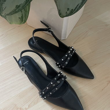 Black Pointy Ballet Flats