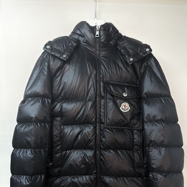 Moncler Wollastone Jacke Size 1