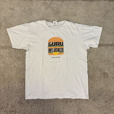 GRAPHIC T-SHIRT – McDonald's / GURU INFLUENCER