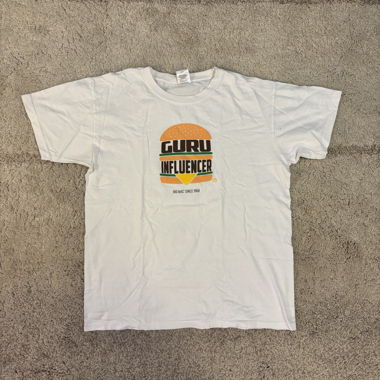 GRAPHIC T-SHIRT – McDonald's / GURU INFLUENCER
