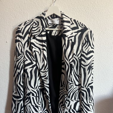 Blazer im Zebraprint 
