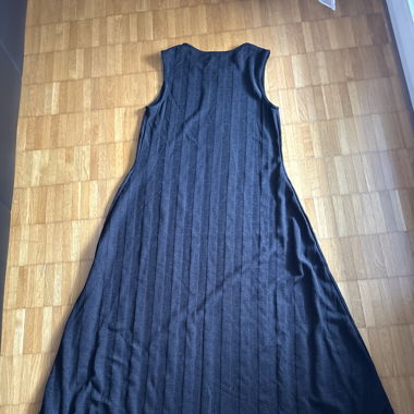 Elegant Sleeveless Black Dress Knit, Size M/L