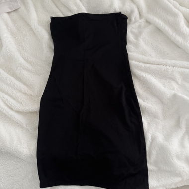 Schwarzes mini Kleid
