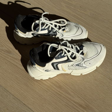 Lacoste Sneakers