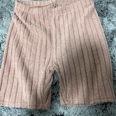 Shorts côtelés roses