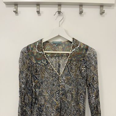 Blouse / Top