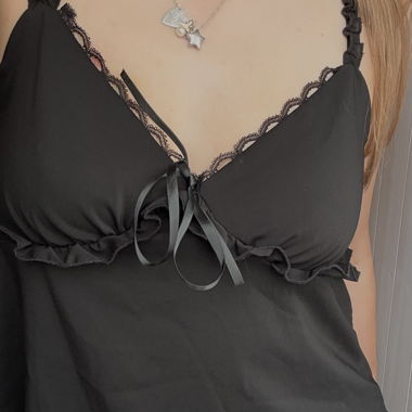 Top spaghetti nero con pizzo