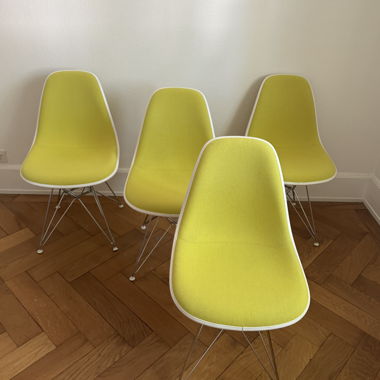 4 chaises Vitra DSR à dossier plein, lime vert jaune