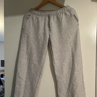 Baggy/Wide Leg Jogginghose