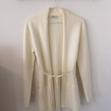 Aritzia Strickjacke Creme XS