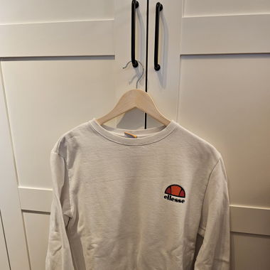 Ellesse Sweater