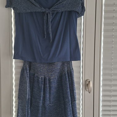 Jupe et top en modal et lurex bleu marine