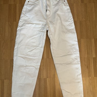 Mom Jeans