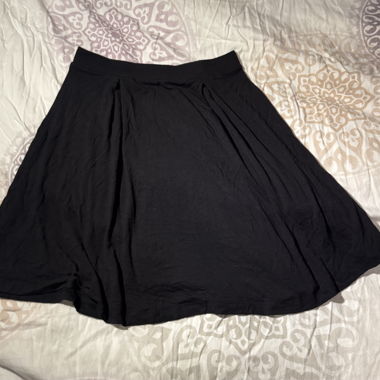 Black Skirt with thin fabric