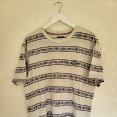 Billabong Striped Tee – Cream & Purple Pattern