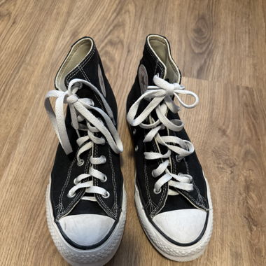 Converse Chucks schwarz