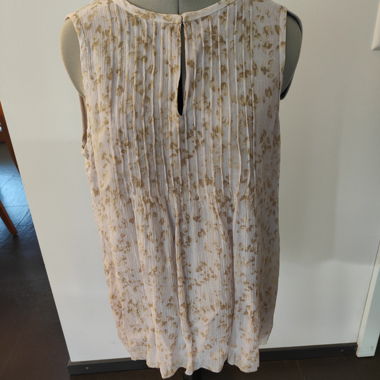 Hemisphere Sleeveless Blouse