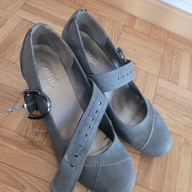Grey Ariane Heels