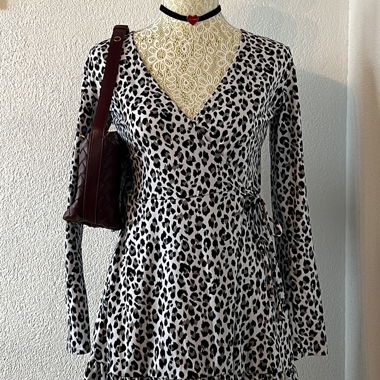 Robe portefeuille mini imprimé léopard