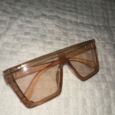 Sonnenbrille