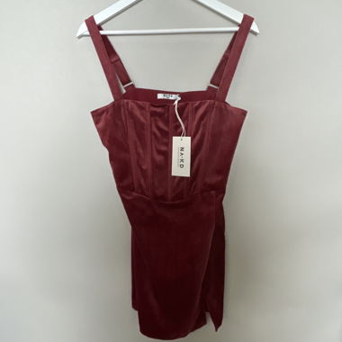 Robe mini en velours NA-KD
