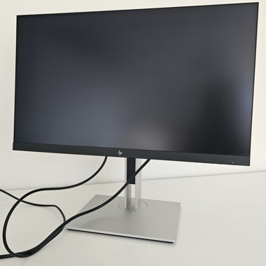 HP E24u G4 24" USB-C Docking Monitor – Excellent condition