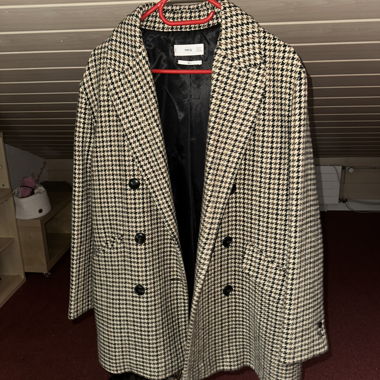 Cappotto in lana Mango
