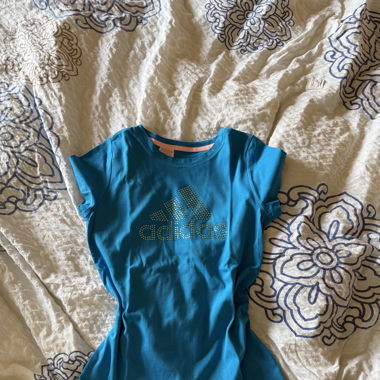 adidas vintage tee